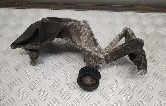 Porsche Cayenne (92A) Generator/alternator bracket 03H260087E