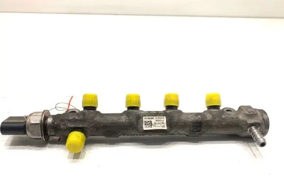 Audi A3 S3 8V Fuel main line pipe 04L089D