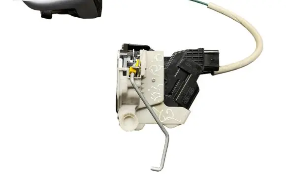 KIA Rio Front door window regulator with motor 826101W010
