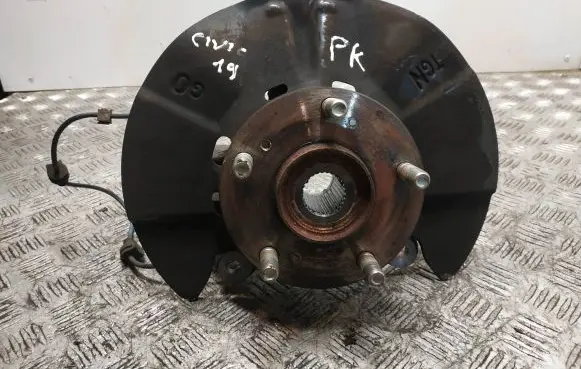 Honda Civic X Front wheel hub