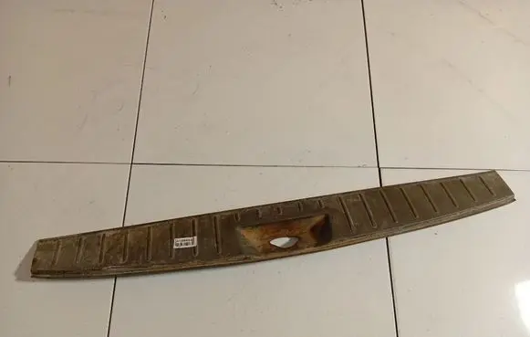 Seat Alhambra (Mk1) Other trunk/boot trim element R3U4A12024