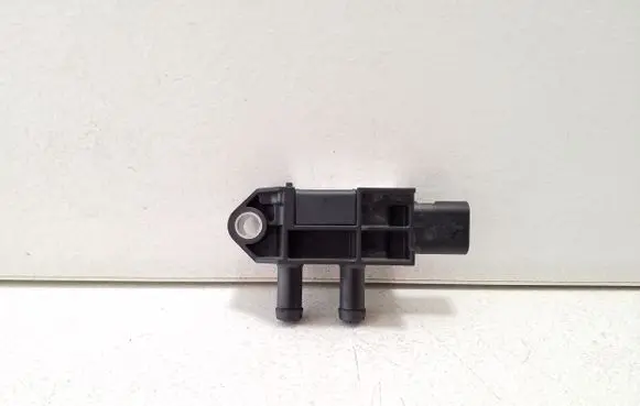 Audi A6 S6 C8 4K Exhaust gas pressure sensor 06N131551S