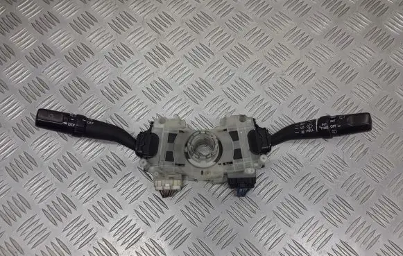 Suzuki Liana Wiper turn signal indicator stalk/switch 37400-68IM