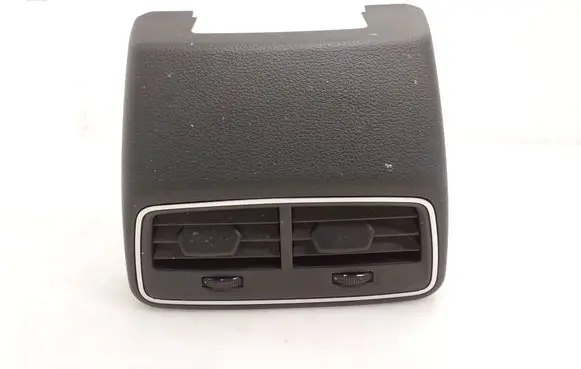 Audi e-tron Rear air vent grill 4K0819203B