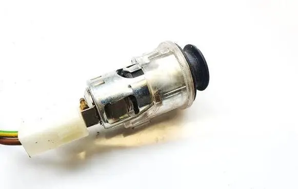 BMW X1 E84 Cigarette lighter 8222182