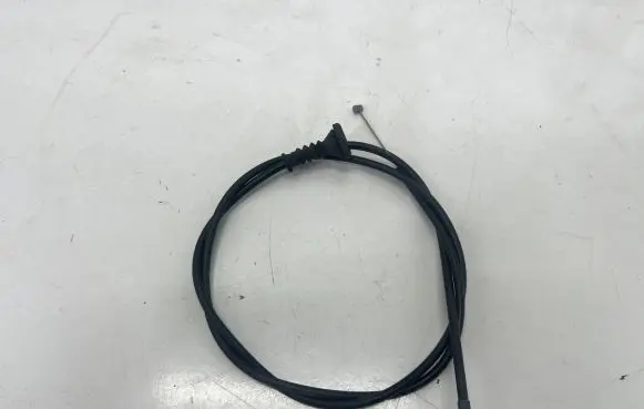 Engine bonnet (hood) release handle