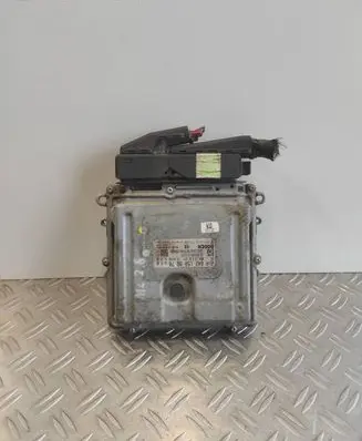 Mercedes-Benz ML W164 Engine control unit/module A6421509678 0281013753 1039S21388