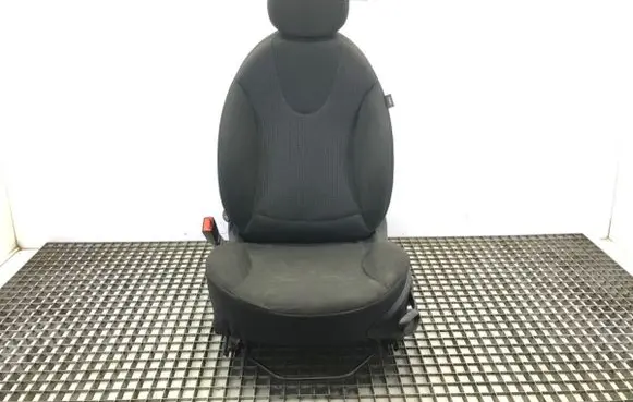 Mini One - Cooper Clubman R55 Front driver seat 