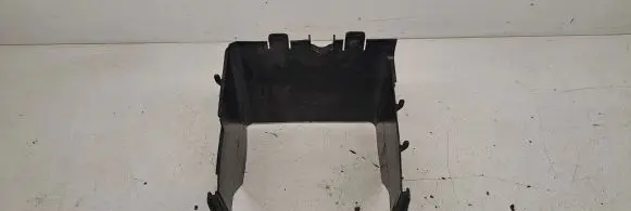 Volkswagen PASSAT B7 Battery box tray cover/lid 1K0915335C