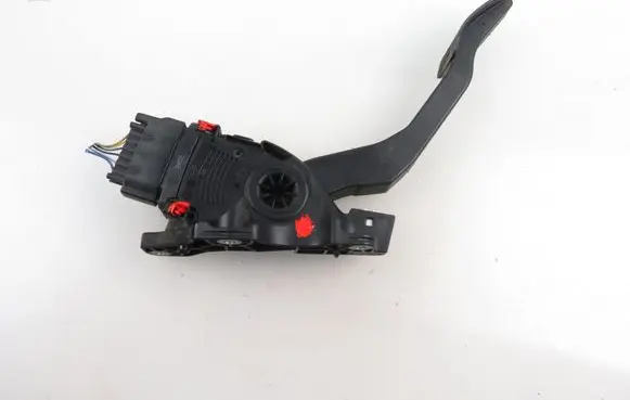 Volvo V60 Accelerator throttle pedal 31329062