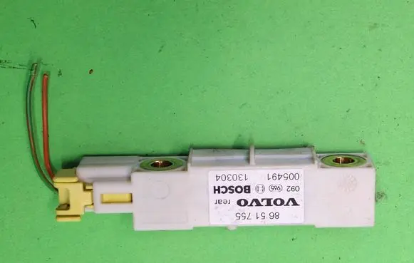 Volvo XC90 Airbag deployment crash/impact sensor 8651755 005491 130304