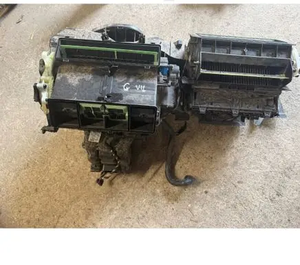 Skoda Octavia Mk3 (5E) Interior heater climate box assembly housing 5Q1816005AE