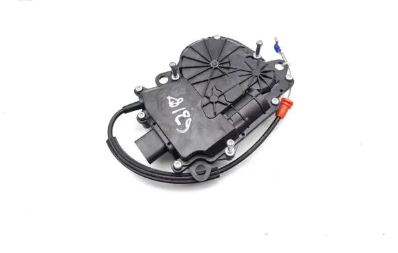 Ford Focus Tailgate/trunk/boot lock/catch/latch J9D3404C10AA