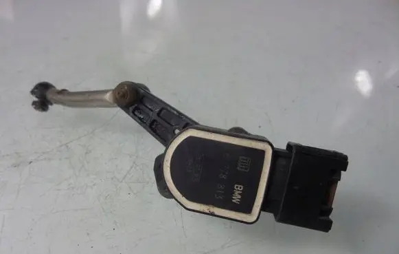 BMW 1 E81 E87 Headlight/headlamp level sensor 6778813
