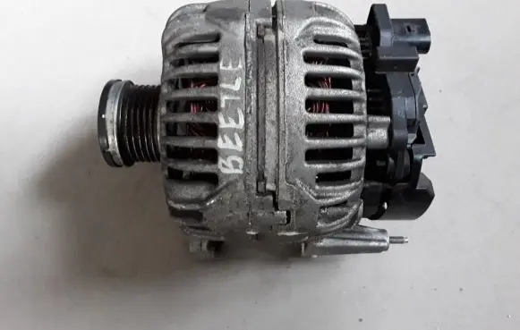 Volkswagen Beetle A5 Generator/alternator 03F903023D