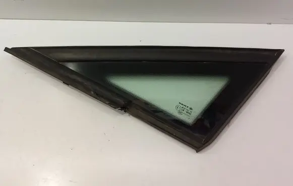 Seat Ibiza IV (6J,6P) Front triangle window/glass 6J0845411