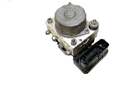 Toyota Aygo AB10 ABS Pump 445100H020