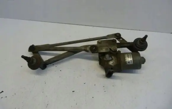 Ford Fusion Front wiper linkage and motor