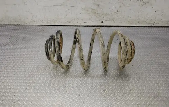Opel Zafira B Rear coil spring