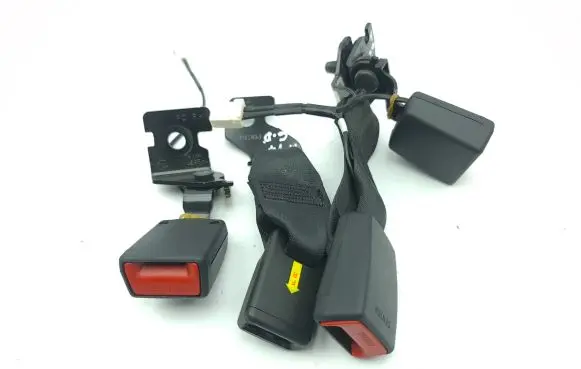 KIA Ceed Rear seatbelt buckle