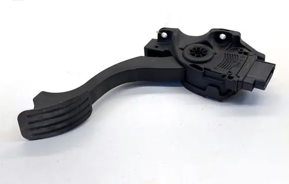 Ford Mondeo MK IV Accelerator throttle pedal 6G929F836RC