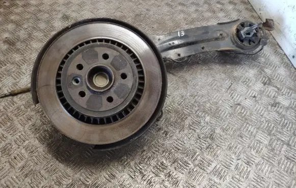 Volvo XC60 Rear wheel hub 7G915A969VAE