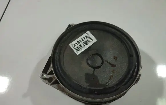 Honda FR-V Front door speaker EAS16P647C