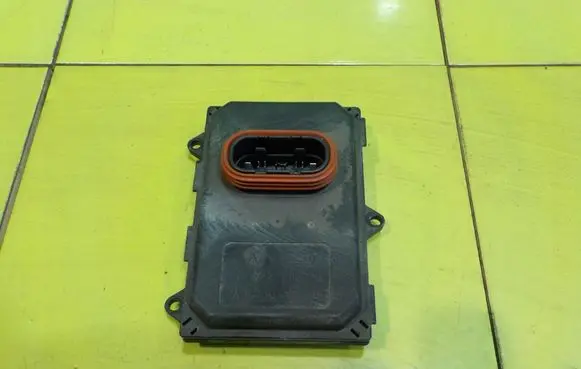 Land Rover Range Rover L322 LED ballast control module 5M3210K974RB
