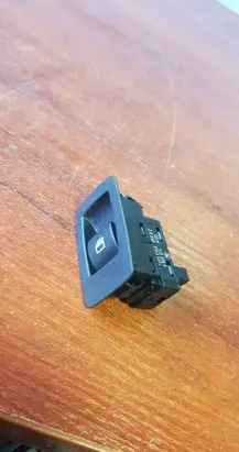 BMW 1 E81 E87 Electric window control switch 6945874