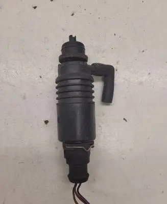 Audi A6 S6 C4 4A Windscreen/windshield washer pump 4A0955651