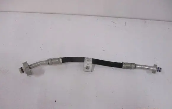 Jaguar E-Pace Air conditioning (A/C) pipe/hose HJ3219E932AB