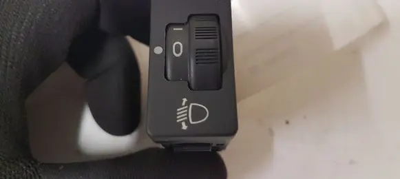 Citroen Xsara Picasso Headlight level height control switch