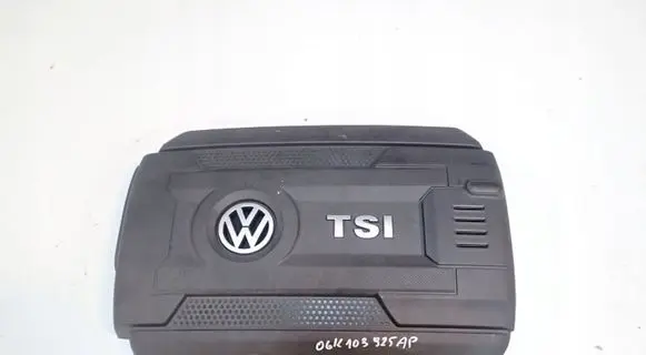 Volkswagen Golf VII Engine cover (trim) 06K103925AP