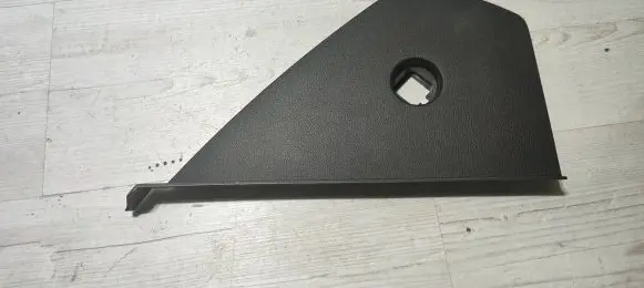 Dacia Duster II Dashboard side end trim 689201104R