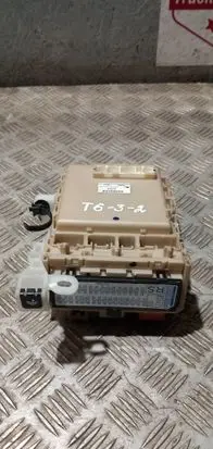 Toyota RAV 4 (XA30) Fuse box set 8273042350 T632