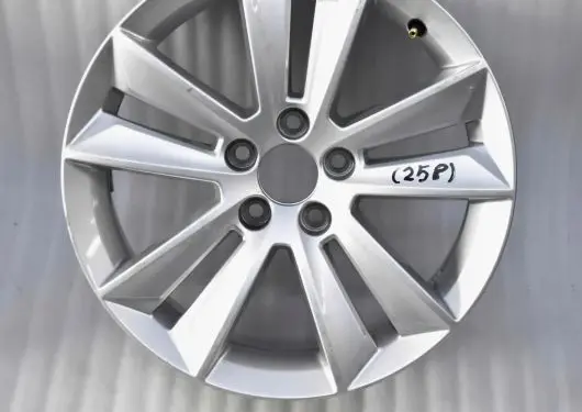 Volvo V60 R17 alloy rim 