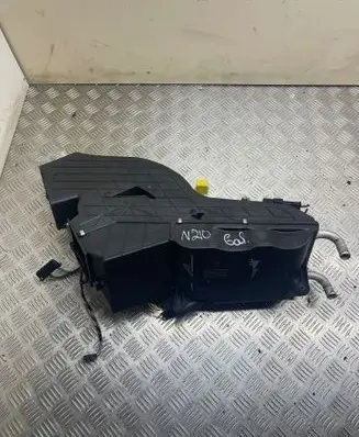 Mercedes-Benz Vito Viano W639 Interior heater climate box assembly housing A6398300161 ZGS005 A5680