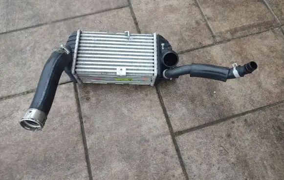 KIA Stonic Intercooler radiator 2827007300