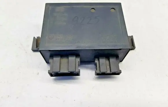 Volkswagen Polo III 6N 6N2 6NF Immobilizer control unit/module 6H0953257A
