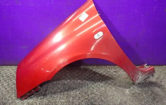 Renault Thalia I Fender 