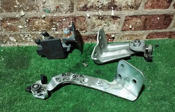 Peugeot Boxer Roller guide/hinge set 