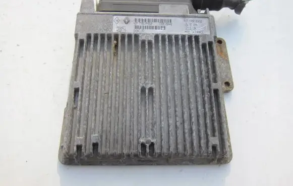 Renault Twingo I Engine control unit/module 7700108452 7700105560