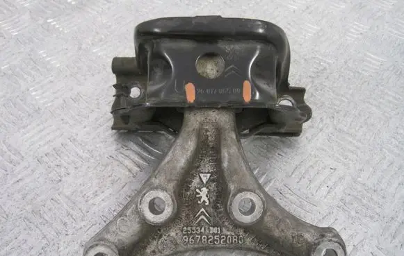 Citroen C4 Cactus Engine mount vacuum valve 9678252080