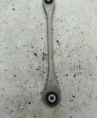 Rear control arm