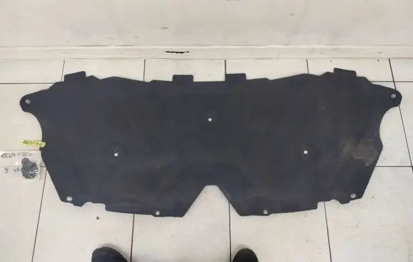 Peugeot RCZ Engine bonnet/hood sound/heat insulation 