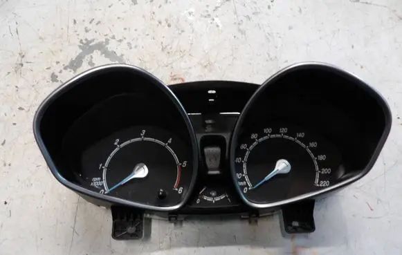 Ford Fiesta Speedometer (instrument cluster) C1BT10849GAJ