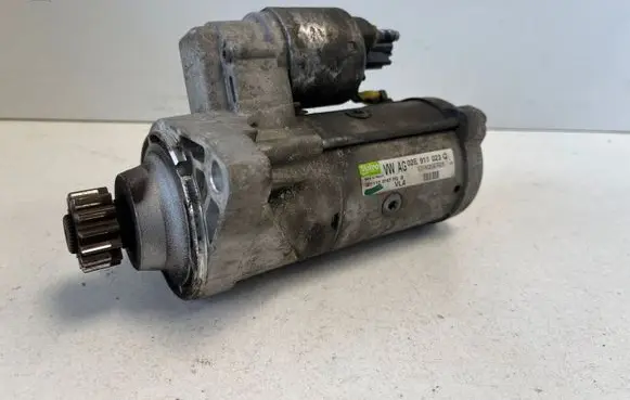Volkswagen PASSAT B7 Starter motor 02E911023Q ESW20ER25 3011100167