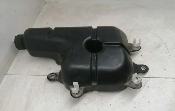 Lexus RX 450H Intake resonator 1780531030
