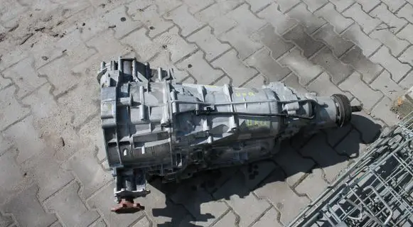 Audi RS Q8 Automatic gearbox UKQ