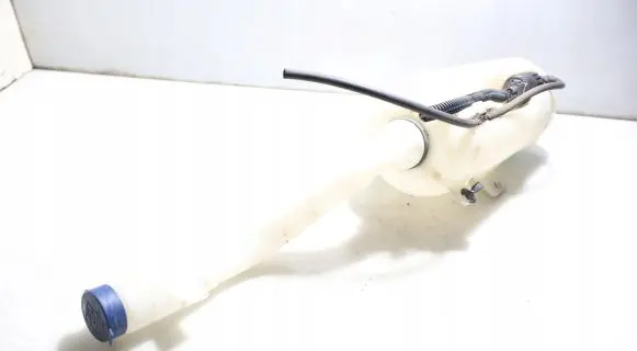 Windshield washer fluid reservoir/tank